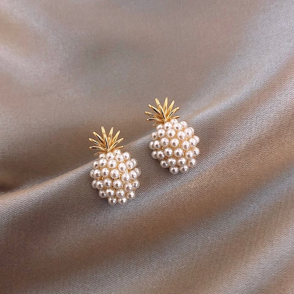 New French Retro Pineapple Pearl Earrings - Picture 3 of 7
